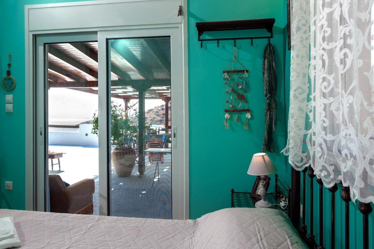 Saronic Seafront Villa Salamís Dış mekan fotoğraf